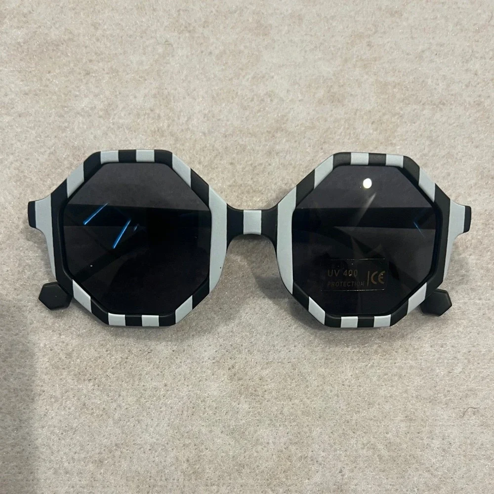 Kids Black White Striped Octagon Sunglasses UV400 Geometric Retro Shades